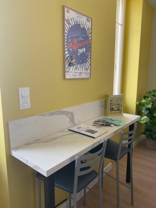 Superbe Studio Centre Ville * Clim * Wifi * Haut De Gamme * Angouleme Bagian luar foto