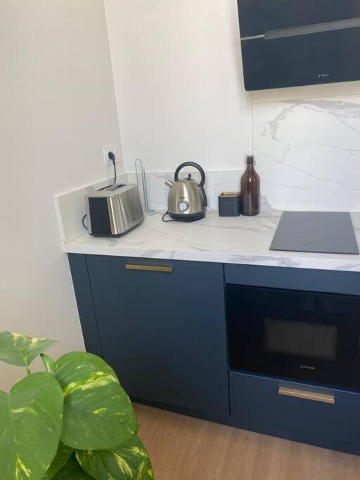 Superbe Studio Centre Ville * Clim * Wifi * Haut De Gamme * Angouleme Bagian luar foto